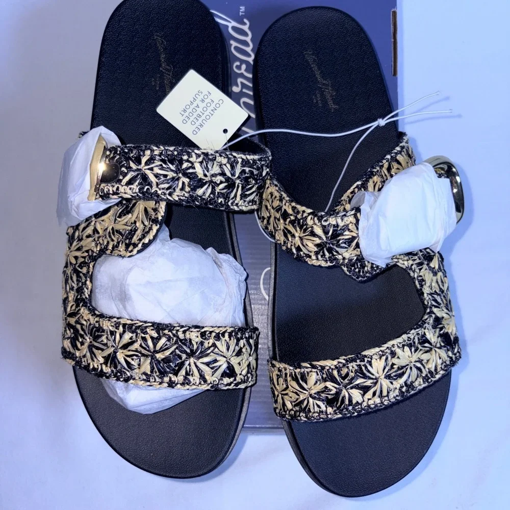 Universal Thread Stasie Flat Sandals 10 Onyx NEW Woven Floral Buckle Slide